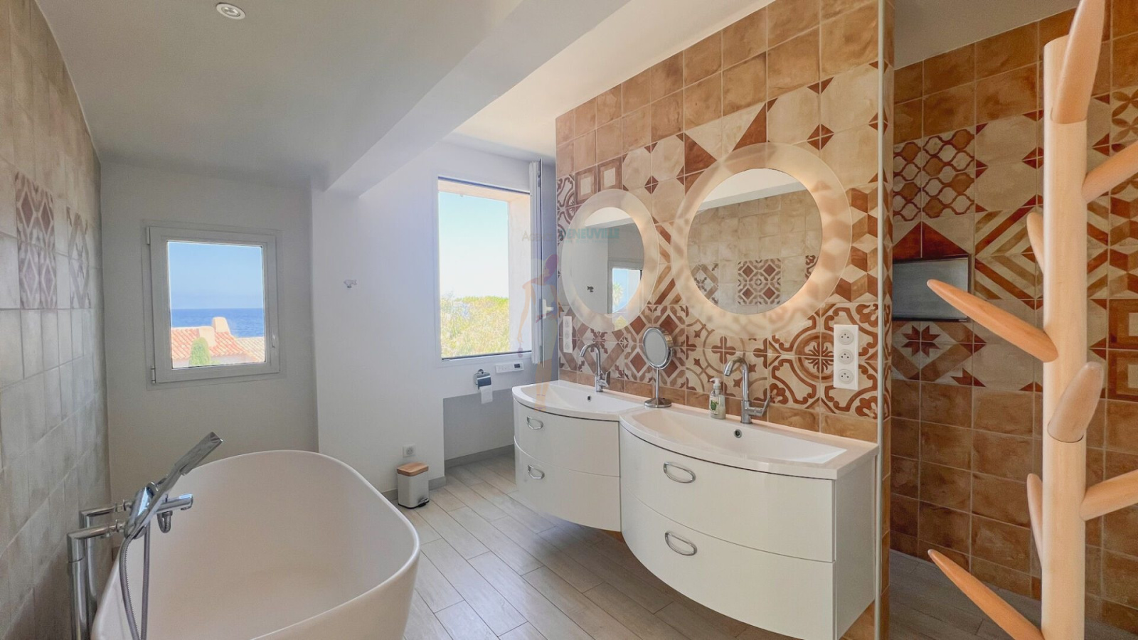 Image_9, Villa, Les issambres, ref :25036-AD