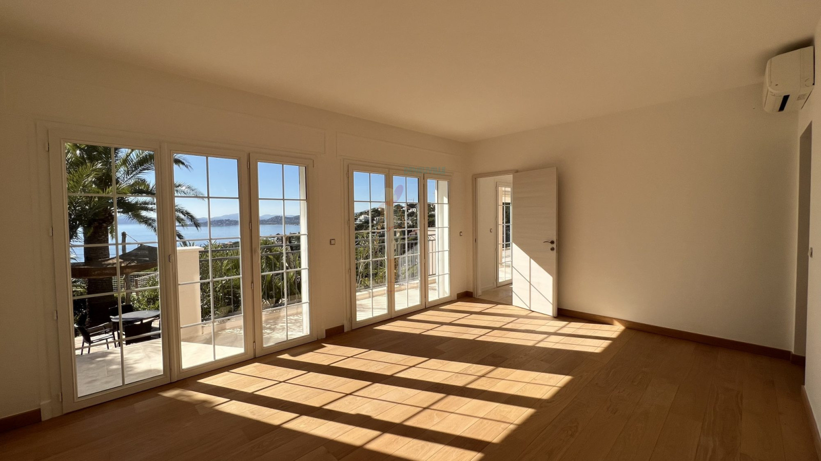 Image_9, Villa, Les issambres, ref :25052-AD