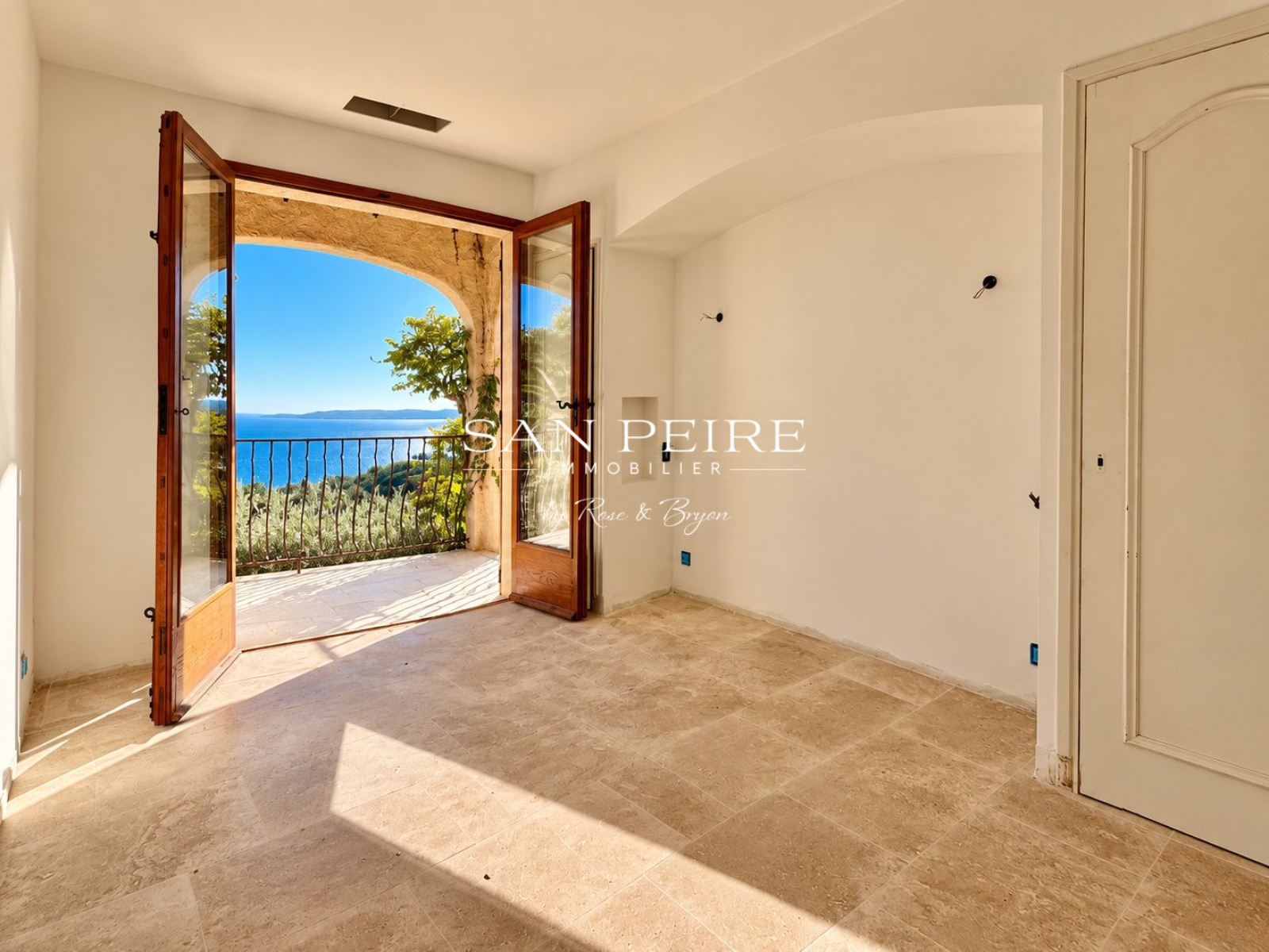 Image_10, Villa, Les issambres, ref :26084-AD