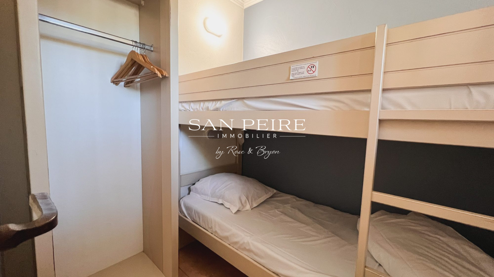 Image_11, Appartement, Les issambres, ref :26016-AD