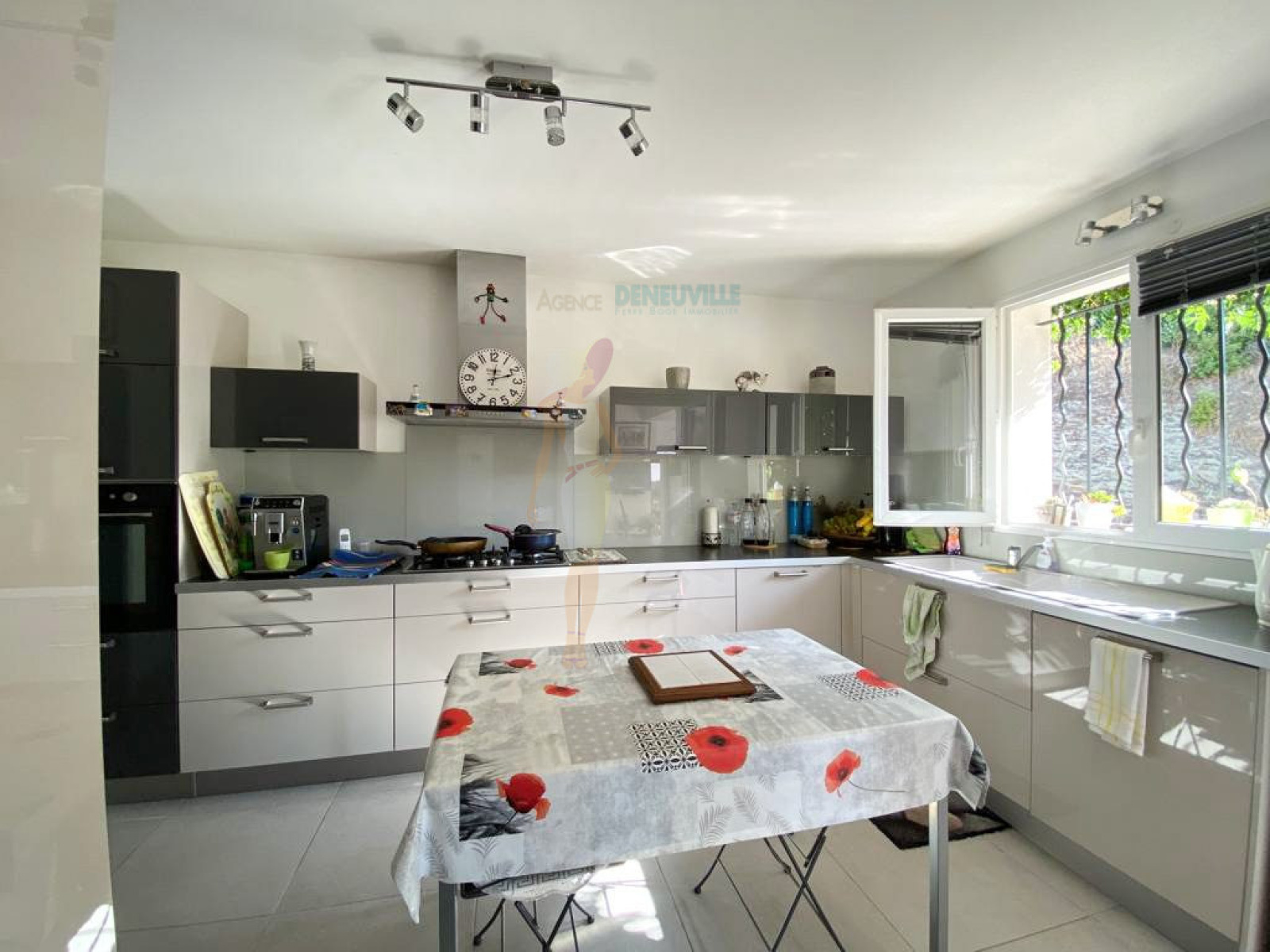 Image_10, Villa, Les issambres, ref :25003-AD